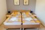 Apartments Dama (Croatian)