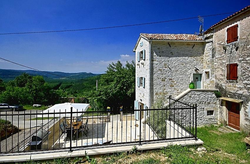 Casa Gradinje (Croatian)