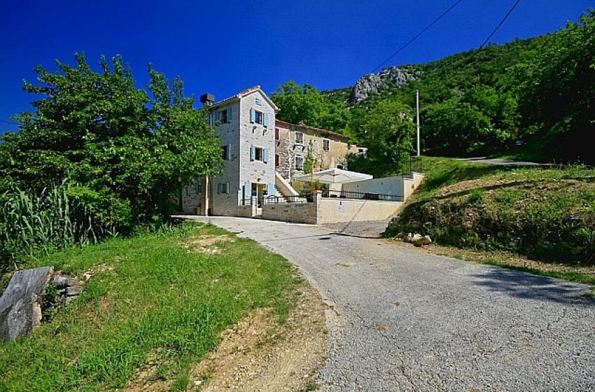 Casa Gradinje (Croatian)